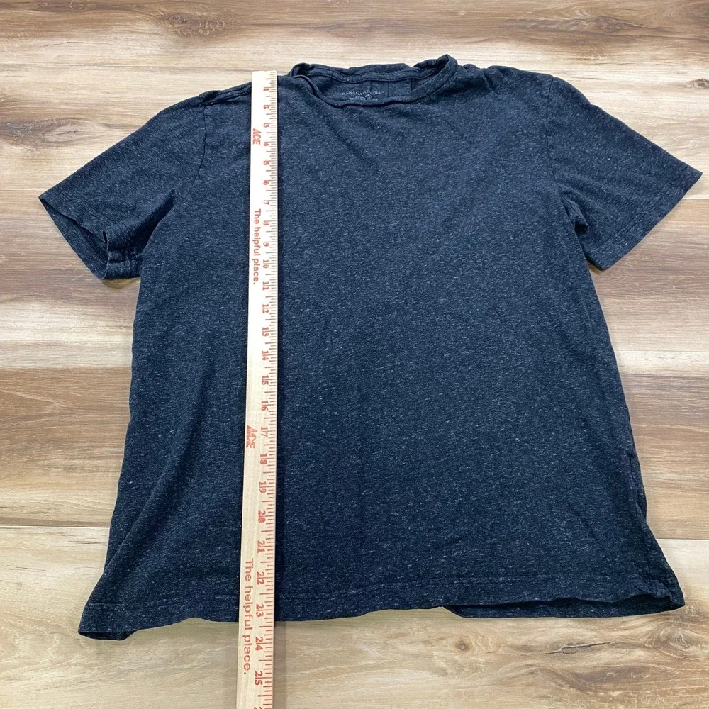Banana Republic T-Shirt Mens M Minimalist Organic Cotton Soft Wash Grey Casual
